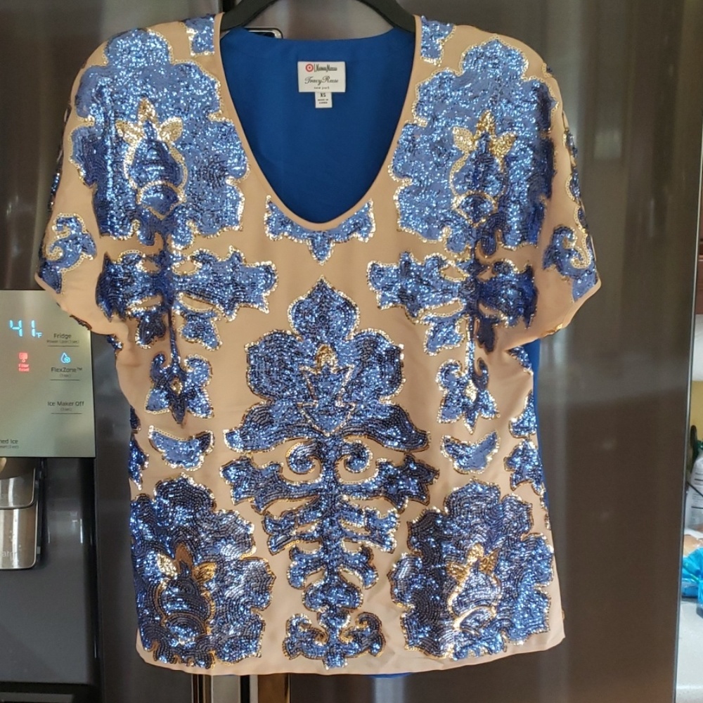 Neiman Marcus Sequin Top XS - Picture 4 of 8